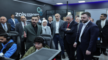 افتتاح ملكي.. الأمير عمر بن فيصل يطلق أكاديمية زين للرياضات الإلكترونية بالجامعة الأردنية